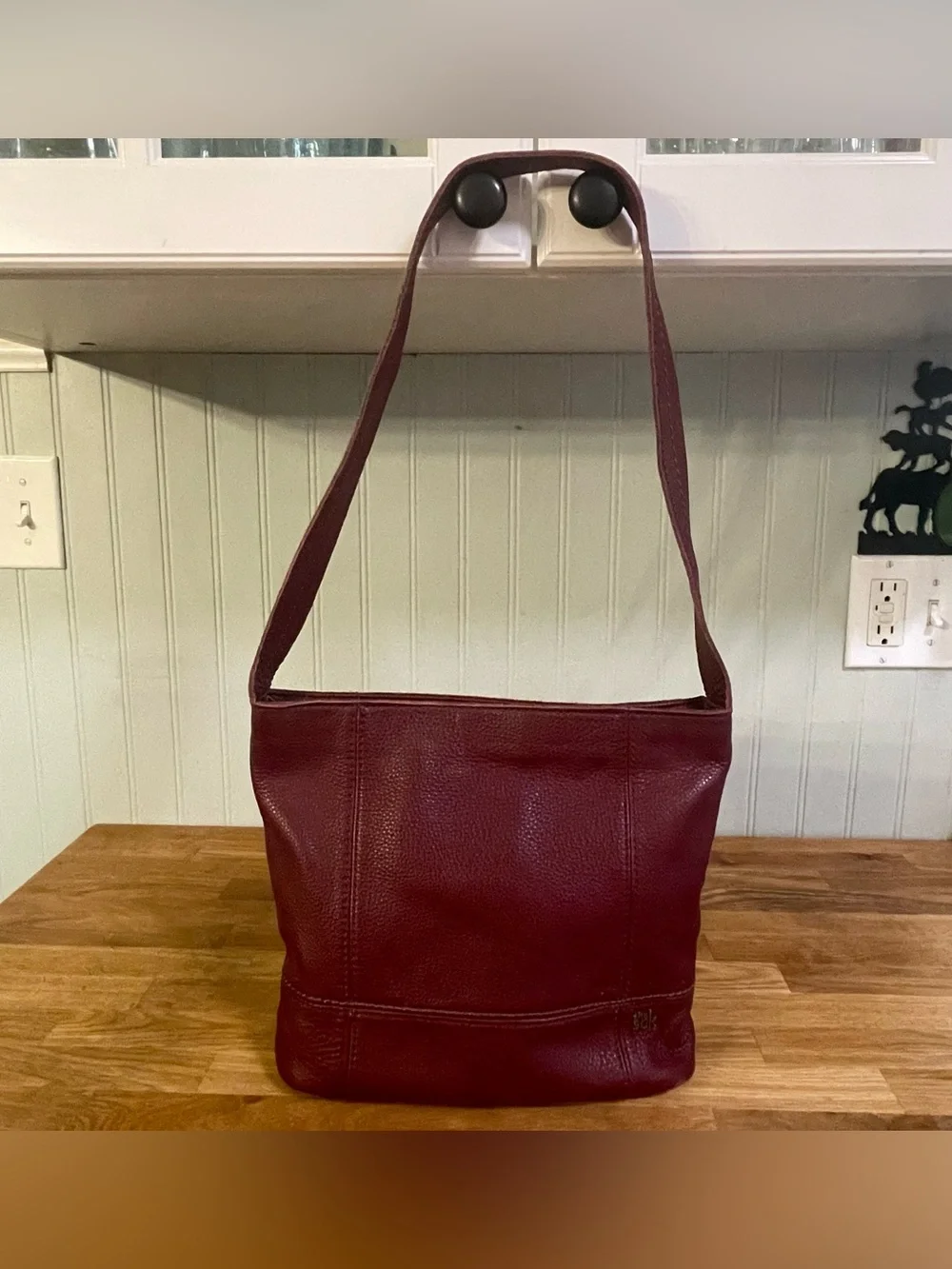 The Sak mahogany” red
